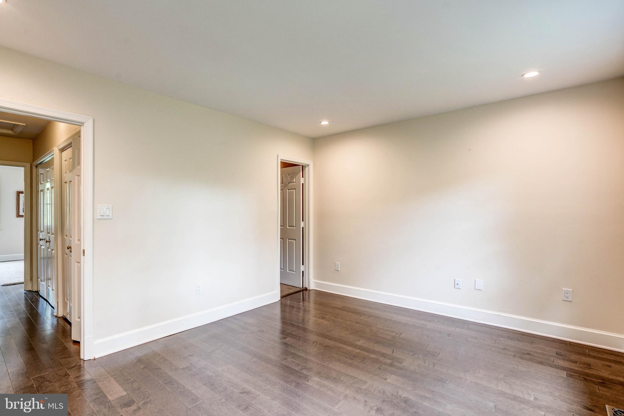 3233 Sutton Place Northwest, Unit A Washington, DC 20016 - Photo 42 of 48