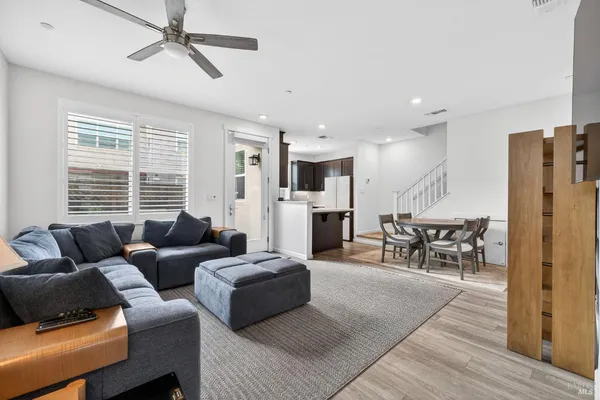 $615,000 | 48 Yarrow Way, Santa Rosa, CA 95407
