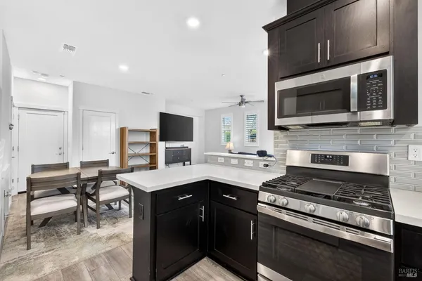 $615,000 | 48 Yarrow Way, Santa Rosa, CA 95407