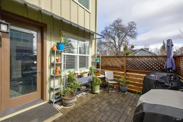 $615,000 | 48 Yarrow Way, Santa Rosa, CA 95407