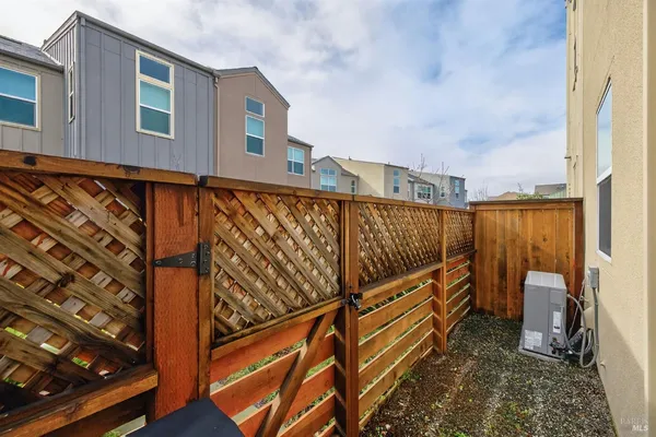 $615,000 | 48 Yarrow Way, Santa Rosa, CA 95407