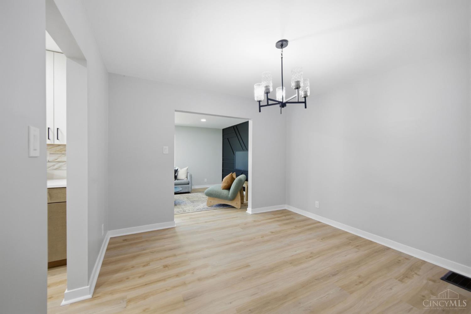 8801 Plainfield Road Cincinnati, OH 45236 - Photo 20 of 63