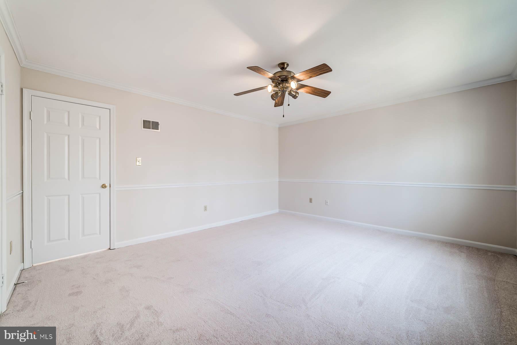 6813 Bluecurl Circle Springfield, VA 22152 - Photo 32 of 60 Gallery Image 32