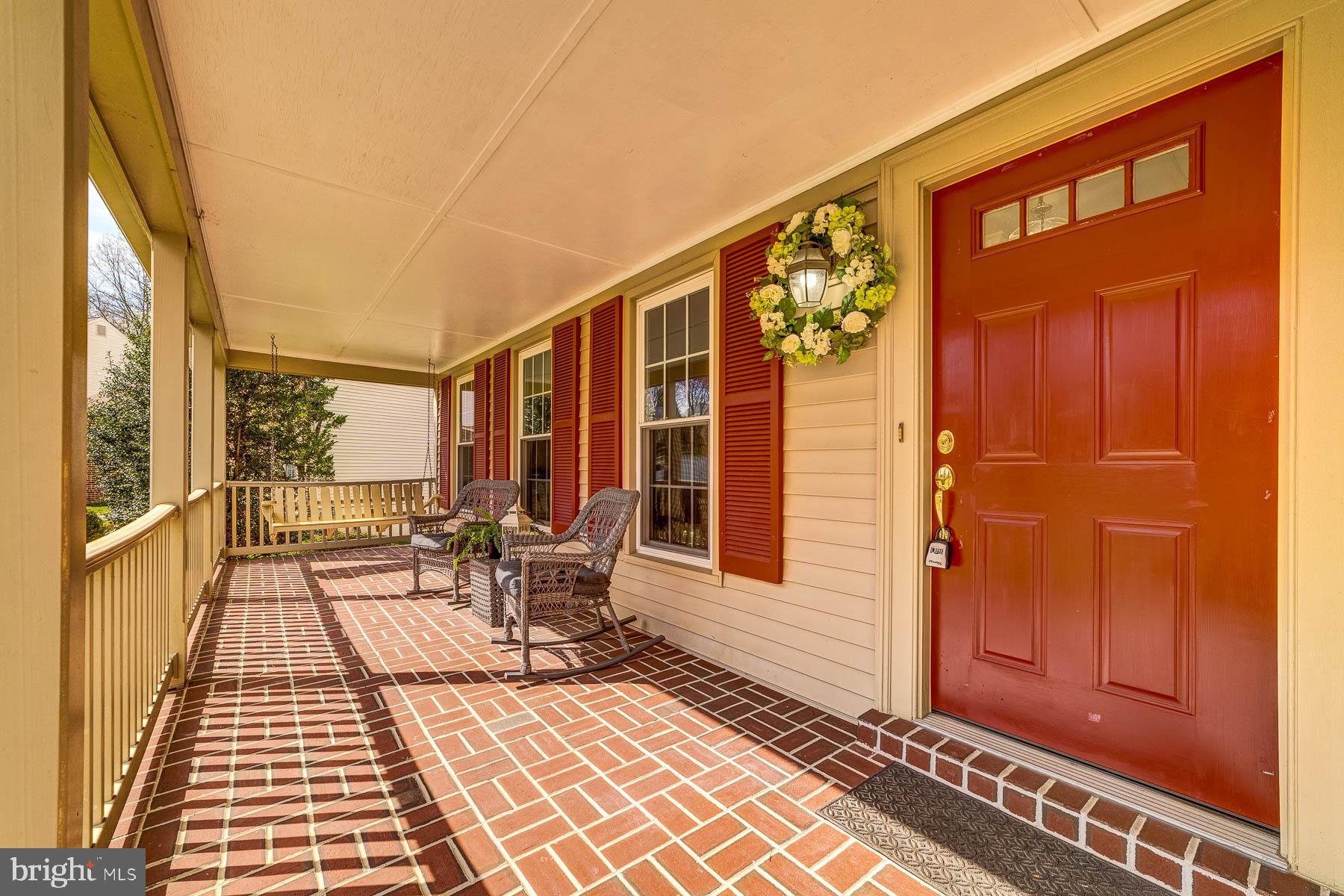 6813 Bluecurl Circle Springfield, VA 22152 - Photo 4 of 60 Gallery Image 4