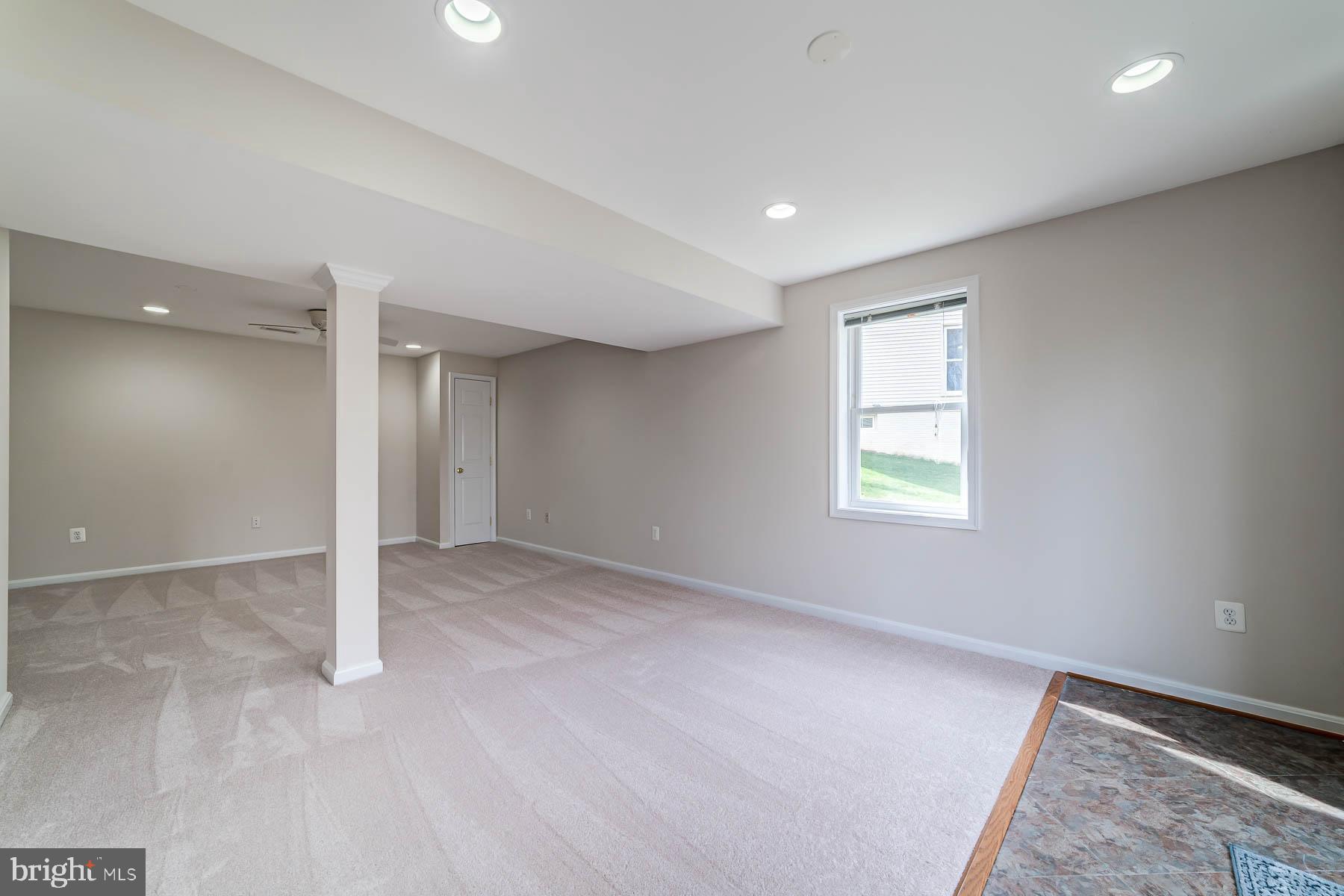6813 Bluecurl Circle Springfield, VA 22152 - Photo 49 of 60 Gallery Image 49