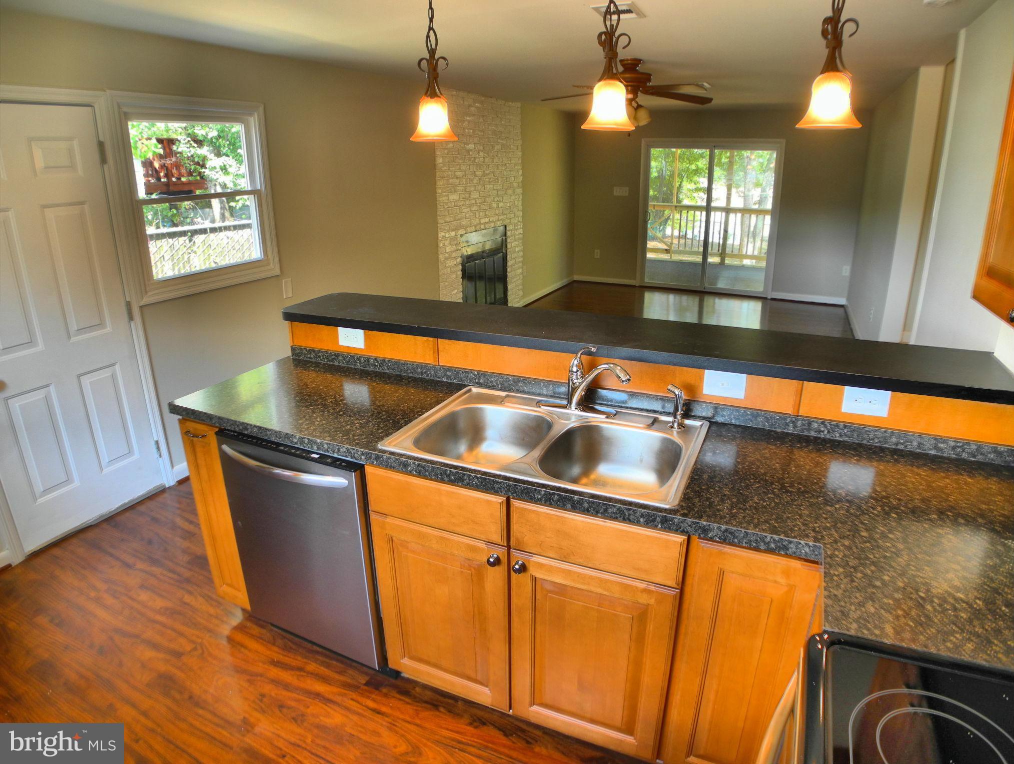 1244 Roundtop Road Odenton, MD 21113 - Photo 4 of 30 Kitchen