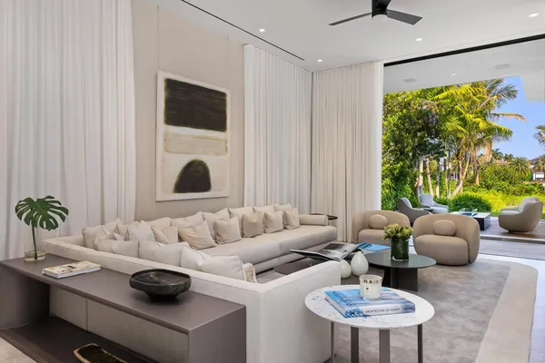 $40,000,000 | 2415 Casa De Marbella, Palm Beach Gardens, FL 33410
