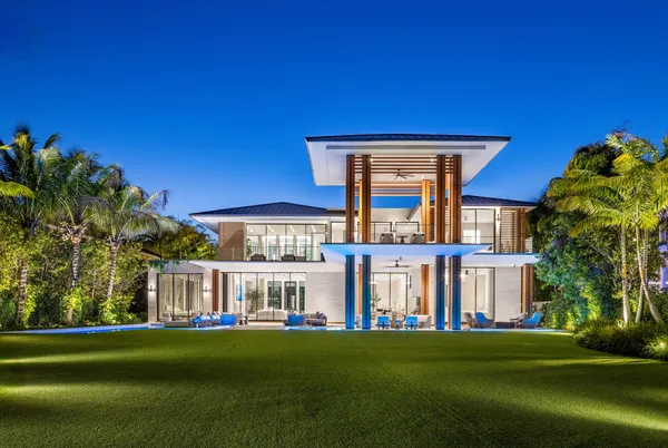 $40,000,000 | 2415 Casa De Marbella, Palm Beach Gardens, FL 33410