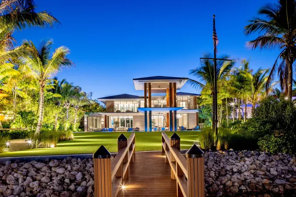 $40,000,000 | 2415 Casa De Marbella, Palm Beach Gardens, FL 33410