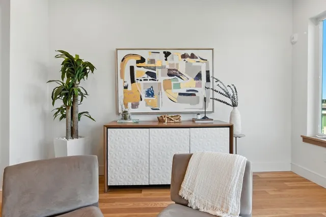 $1,685,000 | 58 Kent, Unit 303, Brookline, MA 02445