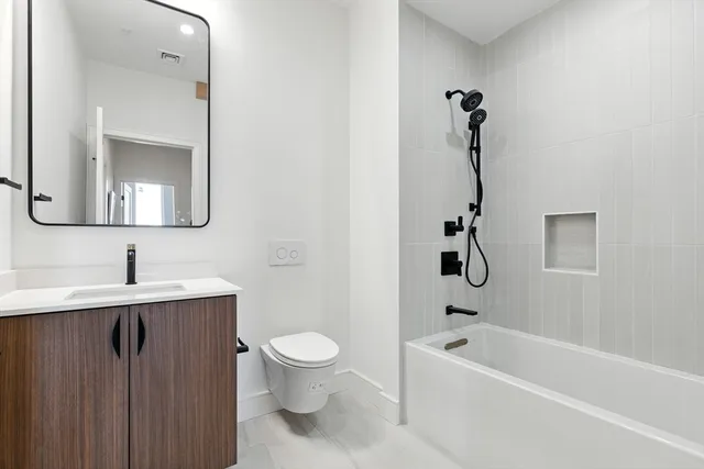 $1,685,000 | 58 Kent, Unit 303, Brookline, MA 02445