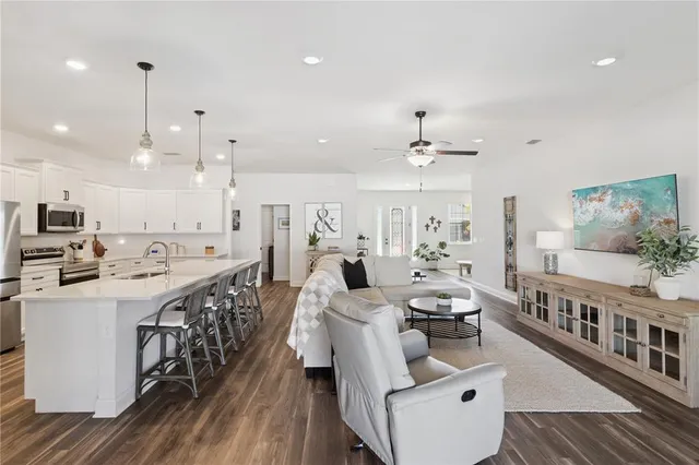 $705,000 | 6906 Treymont Drive, Lakeland, FL 33813