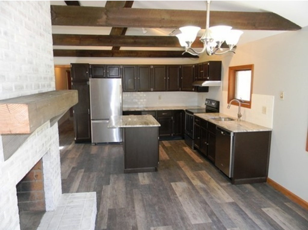 118 Tully Road Orange, MA 01364 - Photo 7 of 14 Gallery Image 7