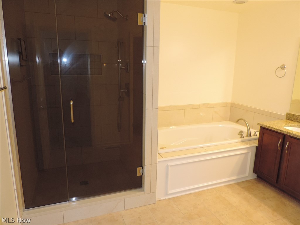 30245 Center Ridge Road, Unit 13 Westlake, OH 44145 - Photo 12 of 20 Gallery Image 12