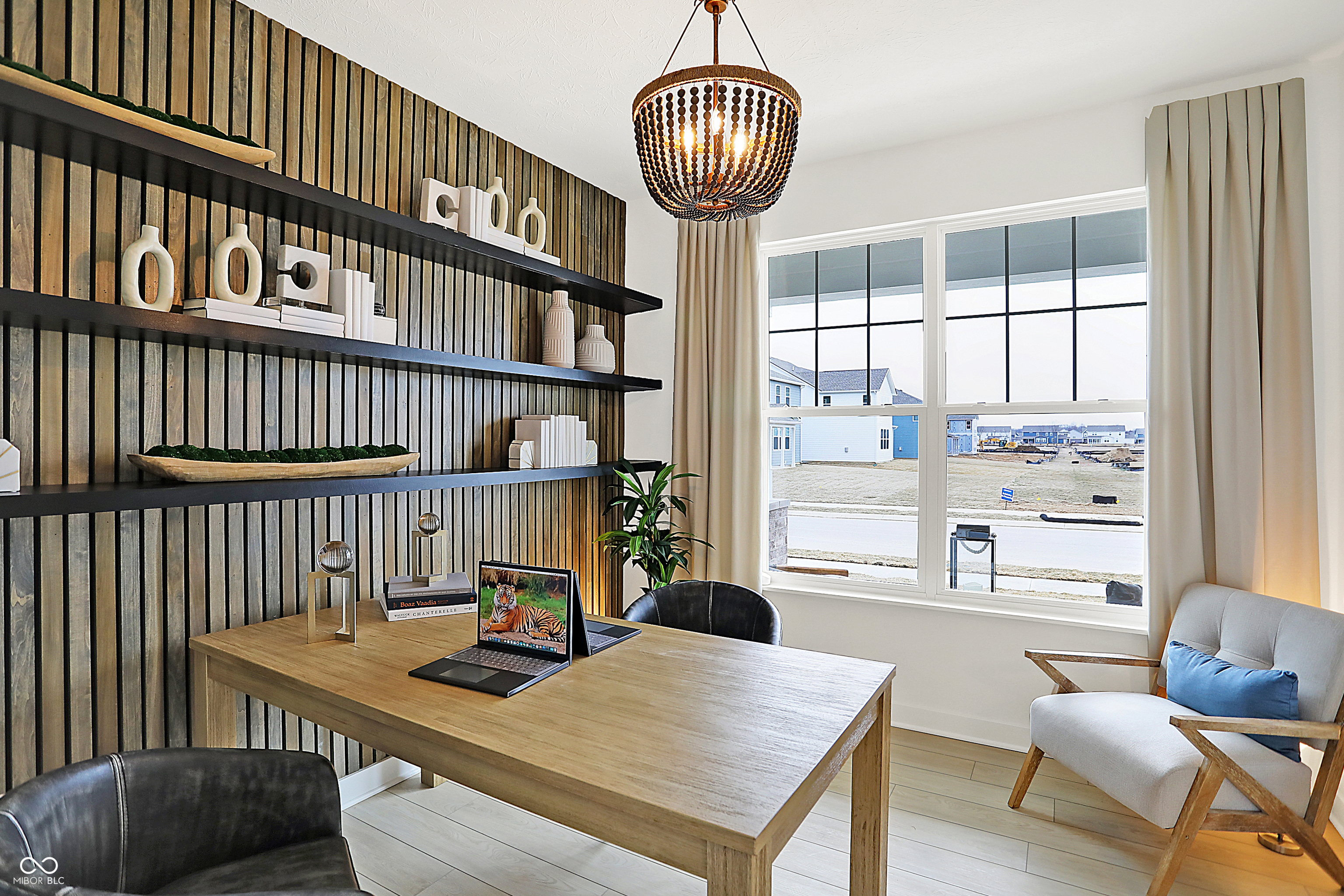 11766 Aubrey Lane Fishers, IN 46040 - Photo 4 of 72