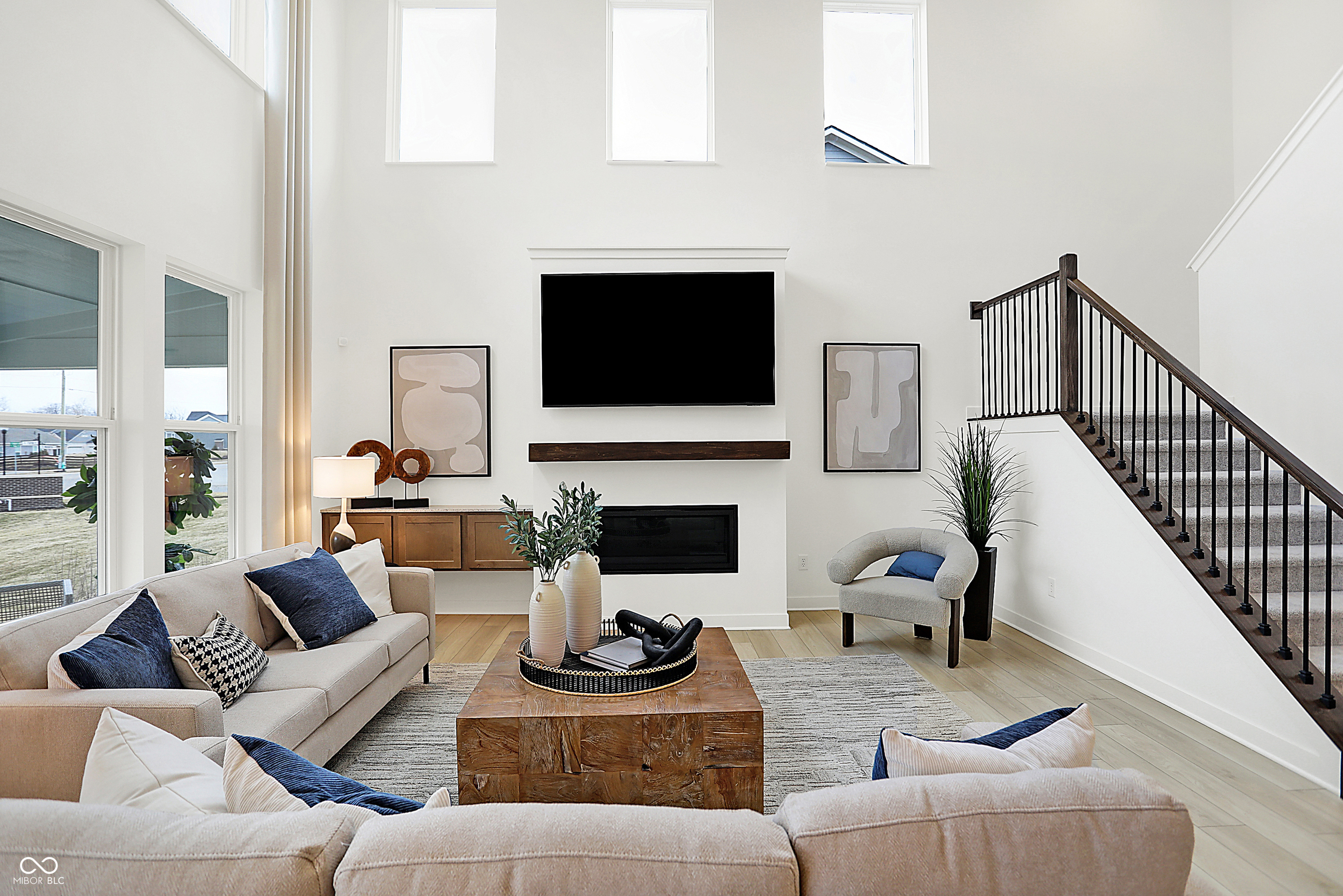 11766 Aubrey Lane Fishers, IN 46040 - Photo 9 of 72