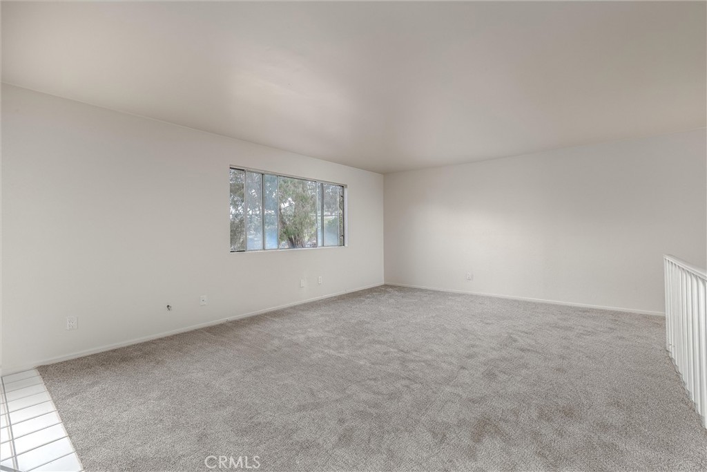 369 Dunbar Street Morro Bay, CA 93442 - Photo 5 of 22 an empty room with windows
