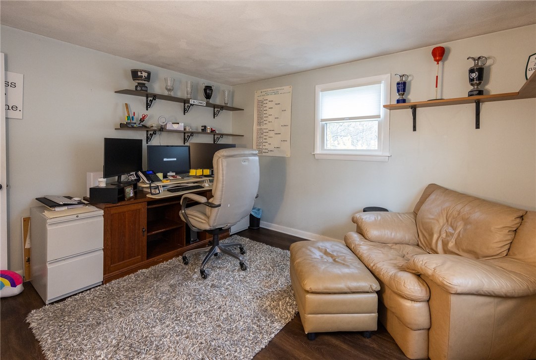 47 Long Street Warwick, RI 02886 - Photo 19 of 42