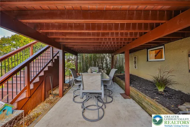 $375,000 | 1390 New Jersey Avenue, Hellertown, PA 18055