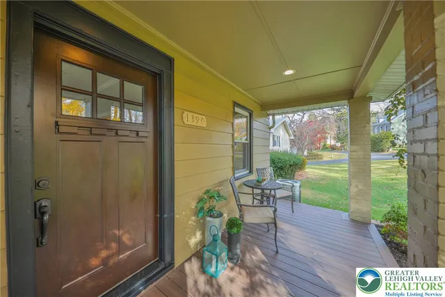 $375,000 | 1390 New Jersey Avenue, Hellertown, PA 18055