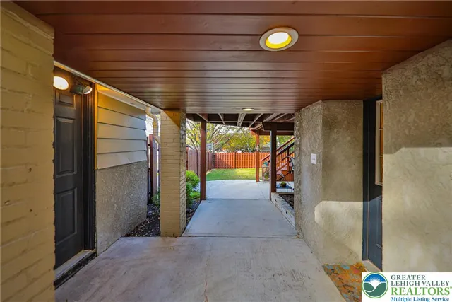 $375,000 | 1390 New Jersey Avenue, Hellertown, PA 18055