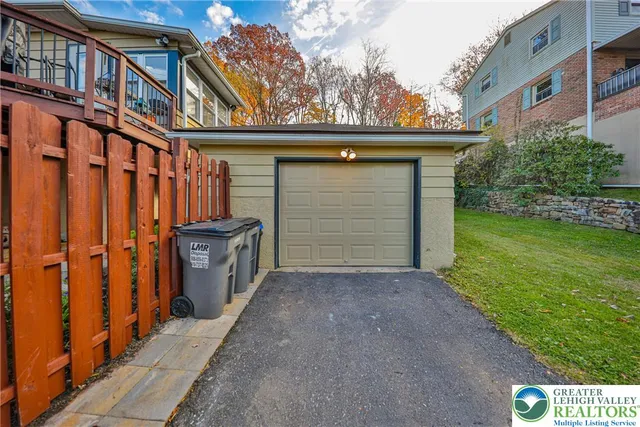 $375,000 | 1390 New Jersey Avenue, Hellertown, PA 18055