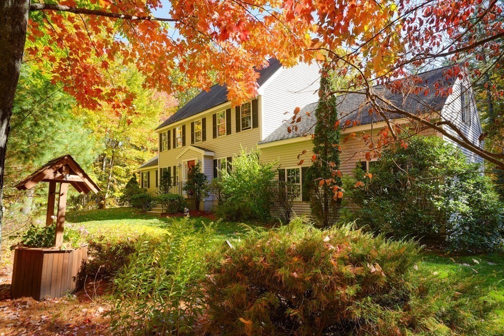 494 West Townsend Road Lunenburg, MA 01462 - Photo 1 of 35 Gallery Image 1
