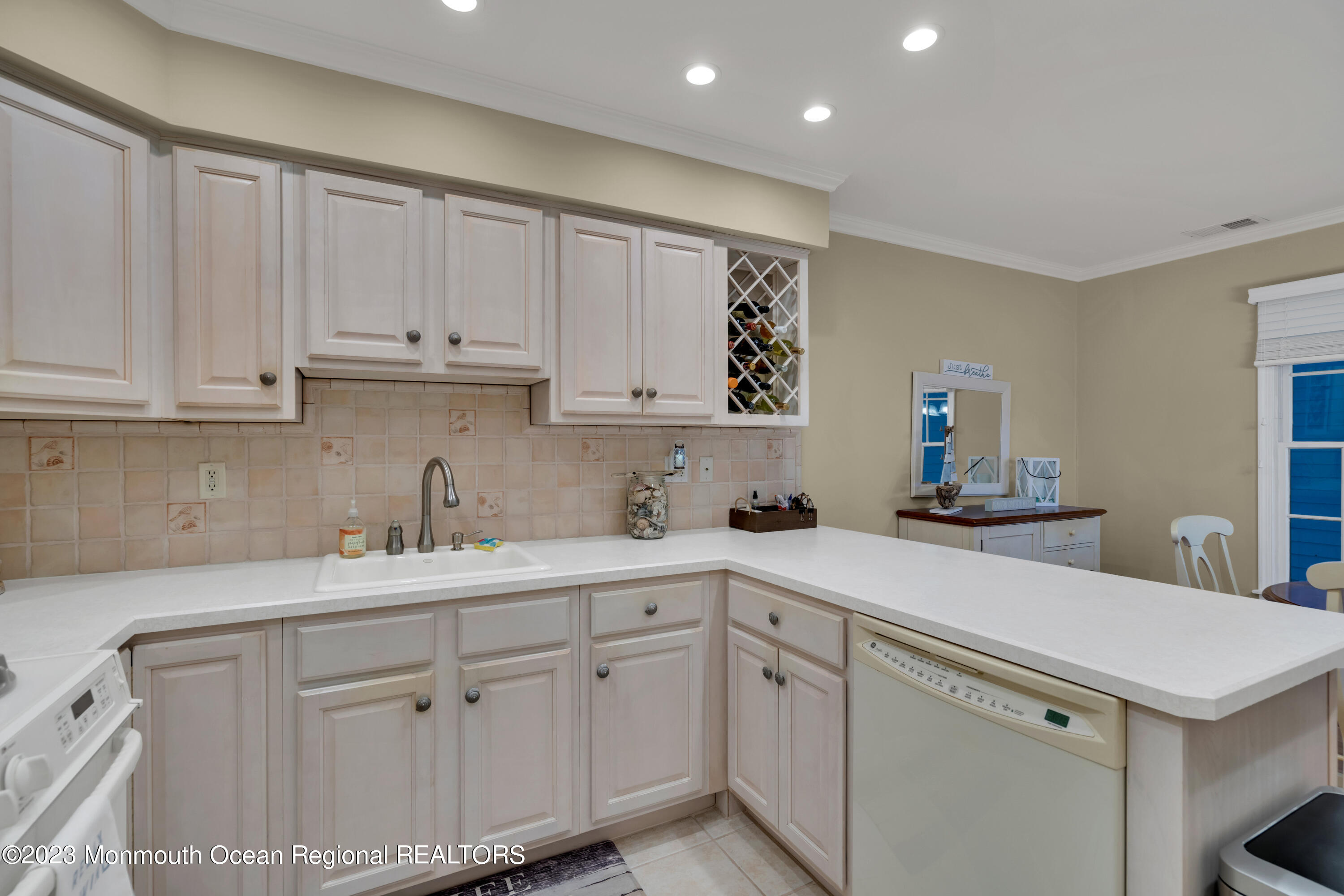 3669 Highway 35, Unit 6 Lavallette, NJ 08735 - Photo 18 of 28 018_dsc05657