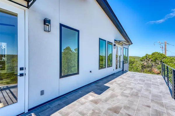 $895,000 | Tbd Nina Lane, Jonestown, TX 78645