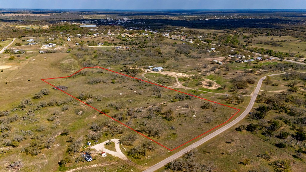 444 Mosel Road Harper, TX 78631 - Photo 14 of 18