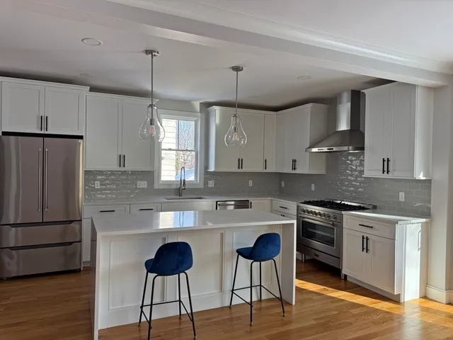 $1,400,000 | 626 South Street, Boston, MA 02131