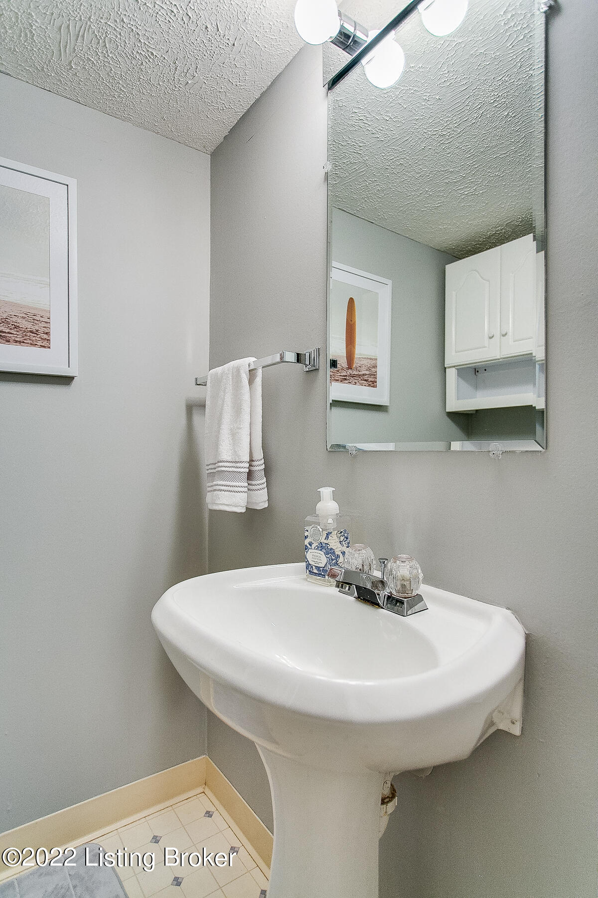 4248 Darbrook Road Louisville, KY 40207 - Photo 30 of 39 4248 Darbrook-39