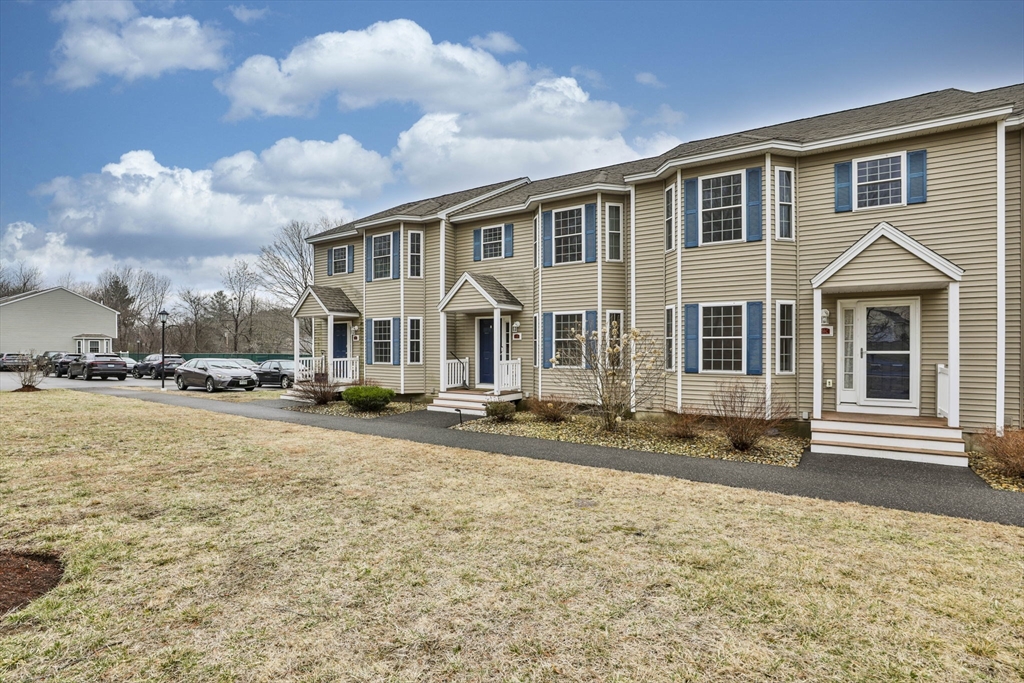 59 Windham Road, Unit C Hudson, NH 03051 - Photo 2 of 38