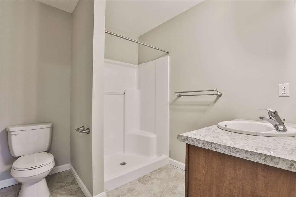 59 Windham Road, Unit C Hudson, NH 03051 - Photo 29 of 38