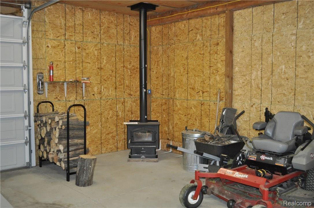 7794 Kearney Road Whitmore Lake, MI 48189 - Photo 37 of 50 DSC_0990.JPG