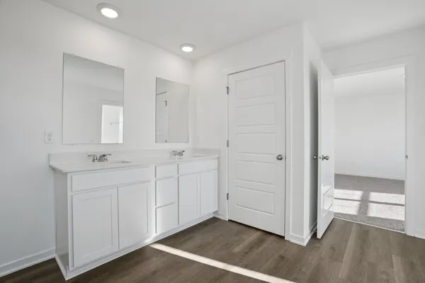 $469,990 | 7038 Oakmont Road, Mount Pleasant, WI 53403