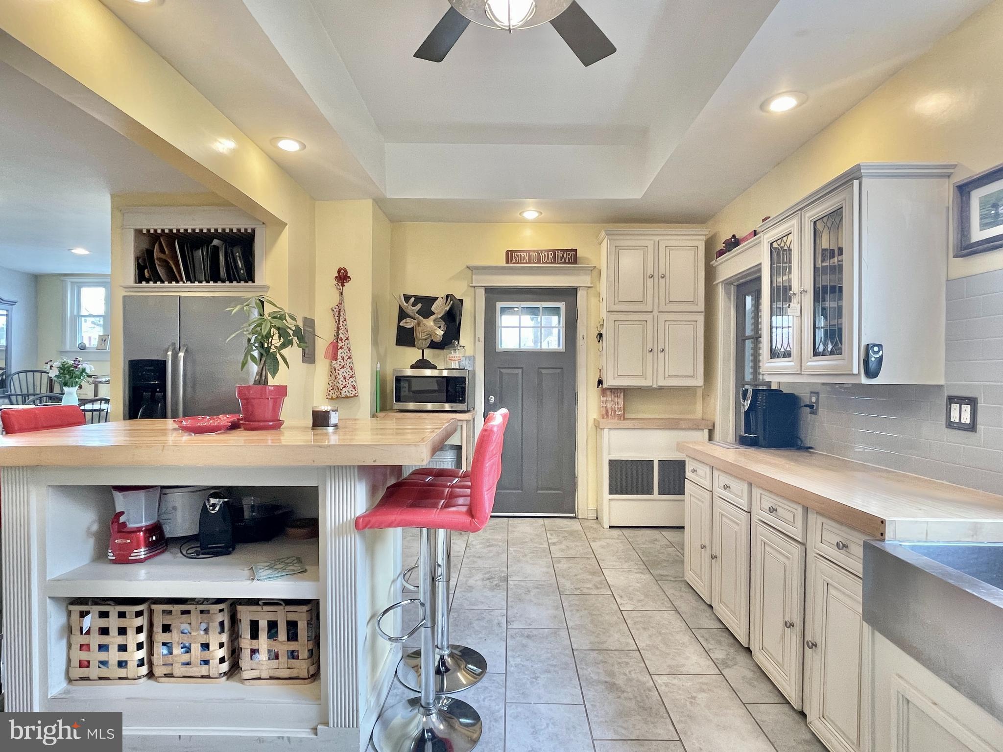 401 Haakon Road Brooklawn, NJ 08030 - Photo 11 of 38 Kitchen