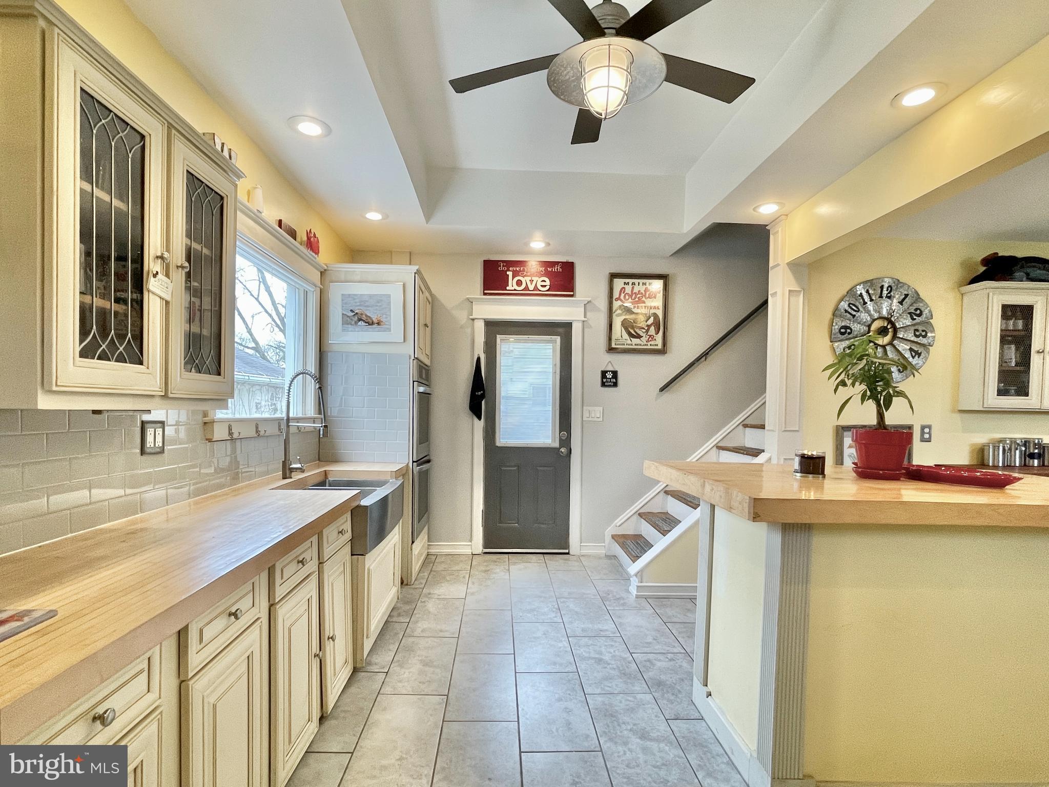 401 Haakon Road Brooklawn, NJ 08030 - Photo 19 of 38 Ktichen