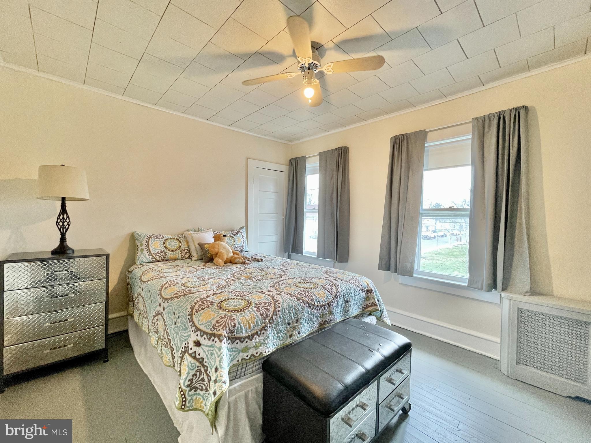 401 Haakon Road Brooklawn, NJ 08030 - Photo 24 of 38 Bedroom