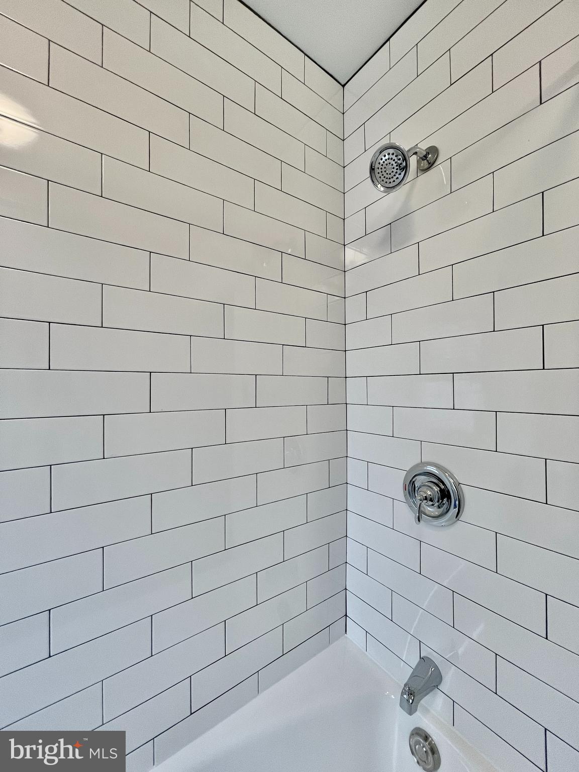 401 Haakon Road Brooklawn, NJ 08030 - Photo 27 of 38 Upstairs Bathroom