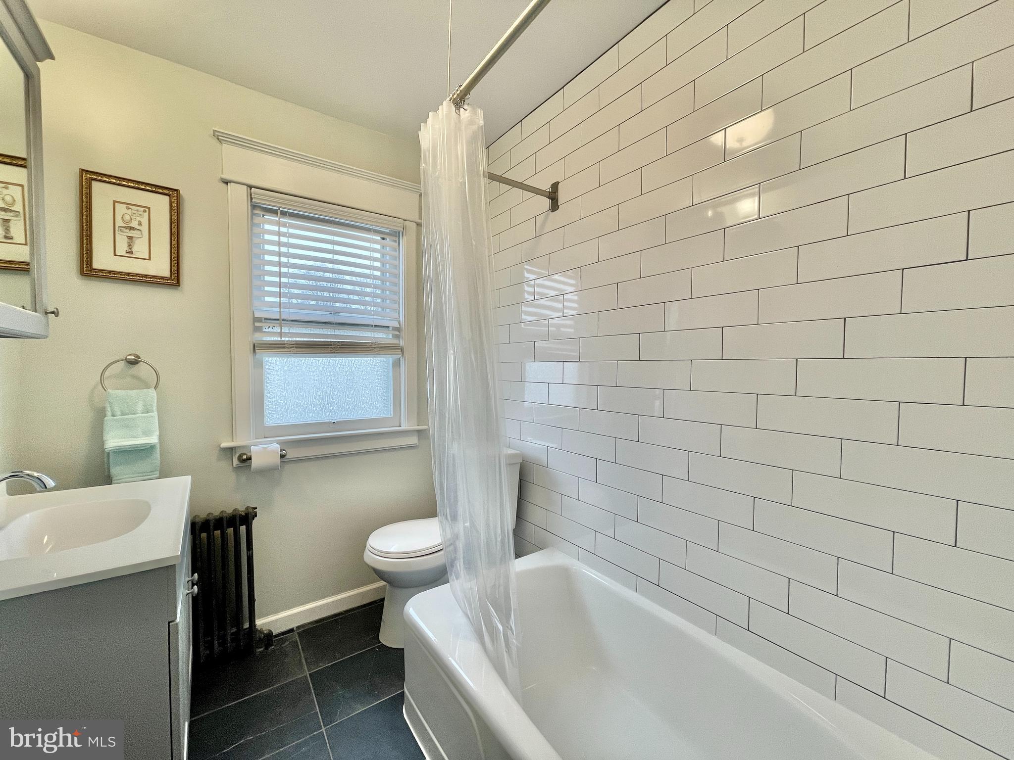 401 Haakon Road Brooklawn, NJ 08030 - Photo 28 of 38 Upstairs Bathroom