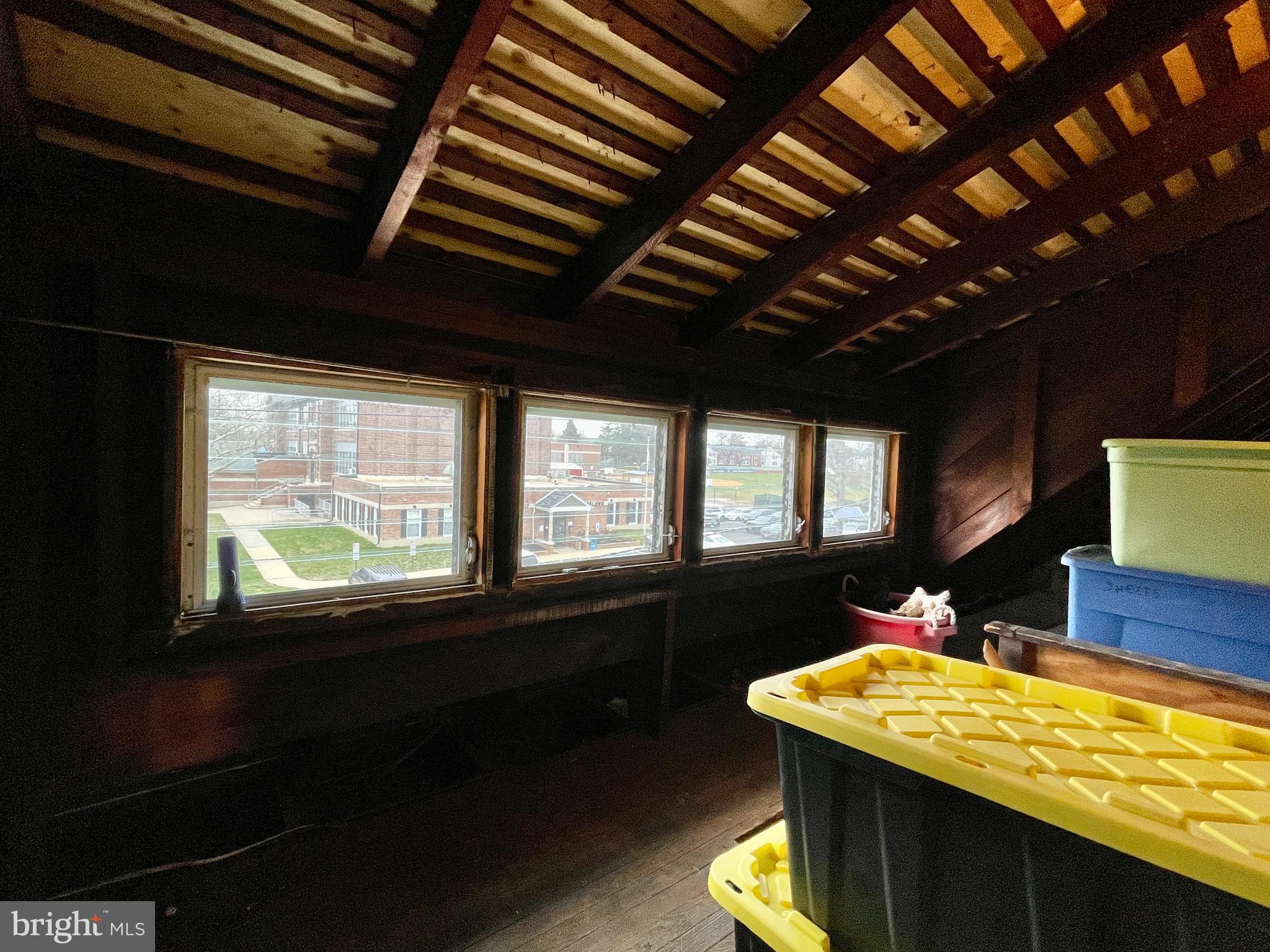 401 Haakon Road Brooklawn, NJ 08030 - Photo 30 of 38 Attic