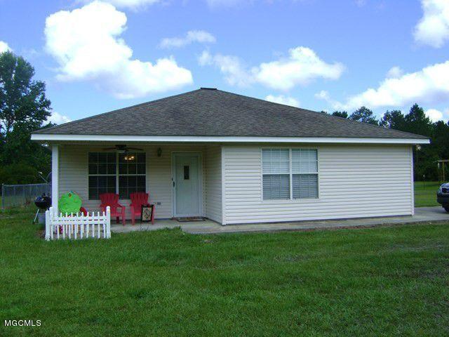 250 Hickory Nut Road Picayune, MS 39466 - Photo 1 of 11 Primary Photo
