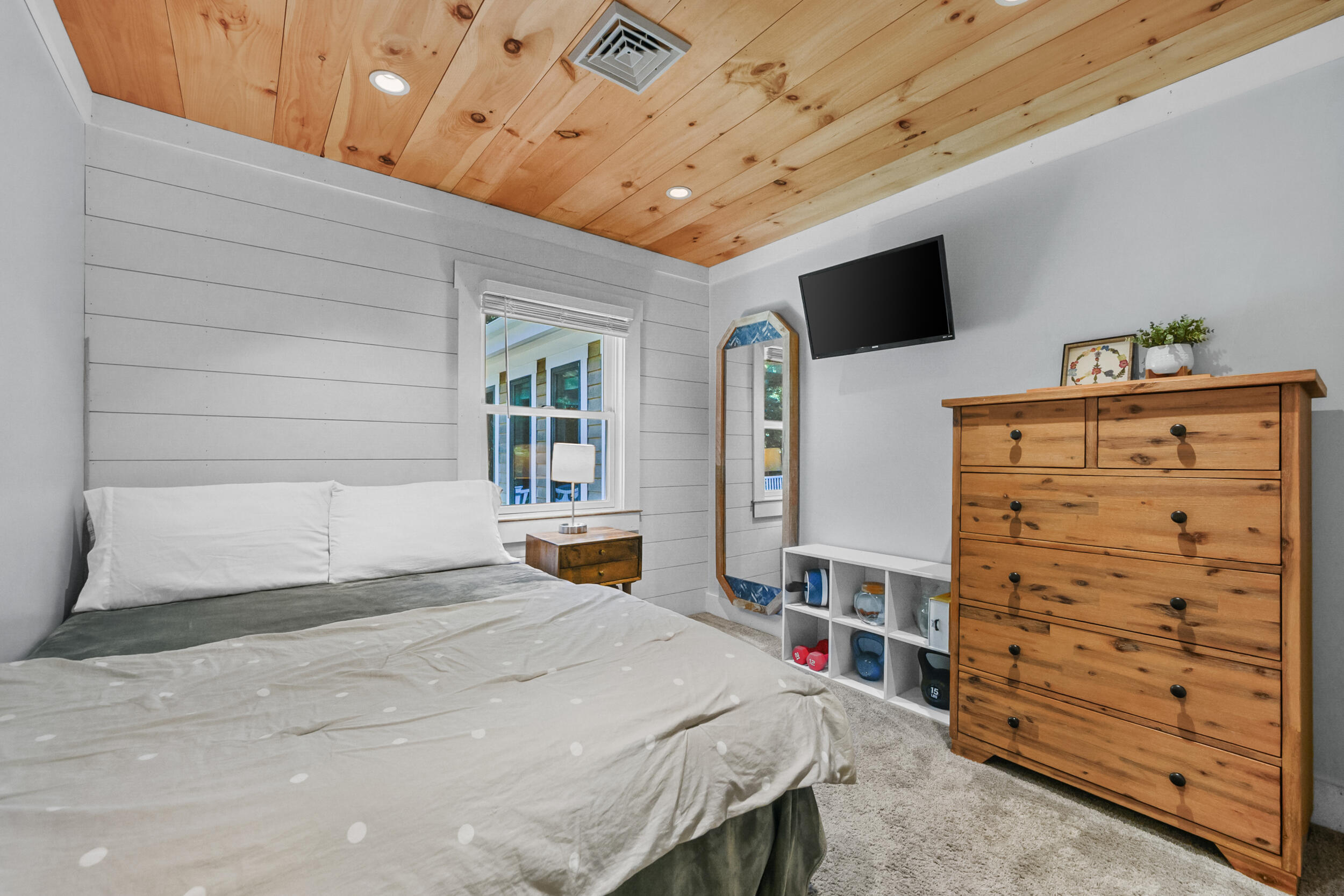 6 Cedar Street Cotuit, MA 02635 - Photo 23 of 58 25_dsc_8063