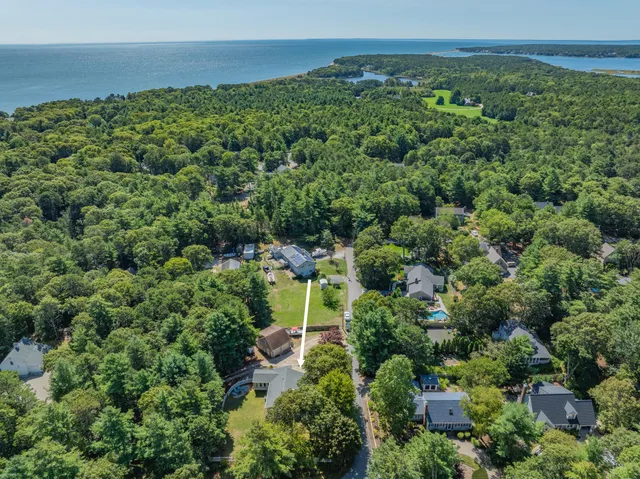 $1,295,000 | 6 Cedar Street, Cotuit, MA 02635