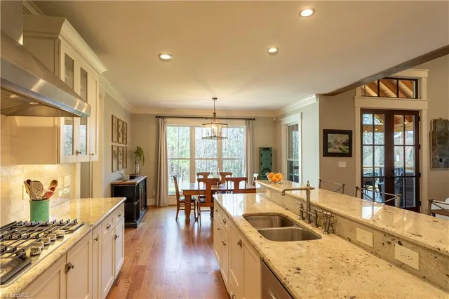 $585,000 | 105 Linden Lane, Lexington, NC 27292