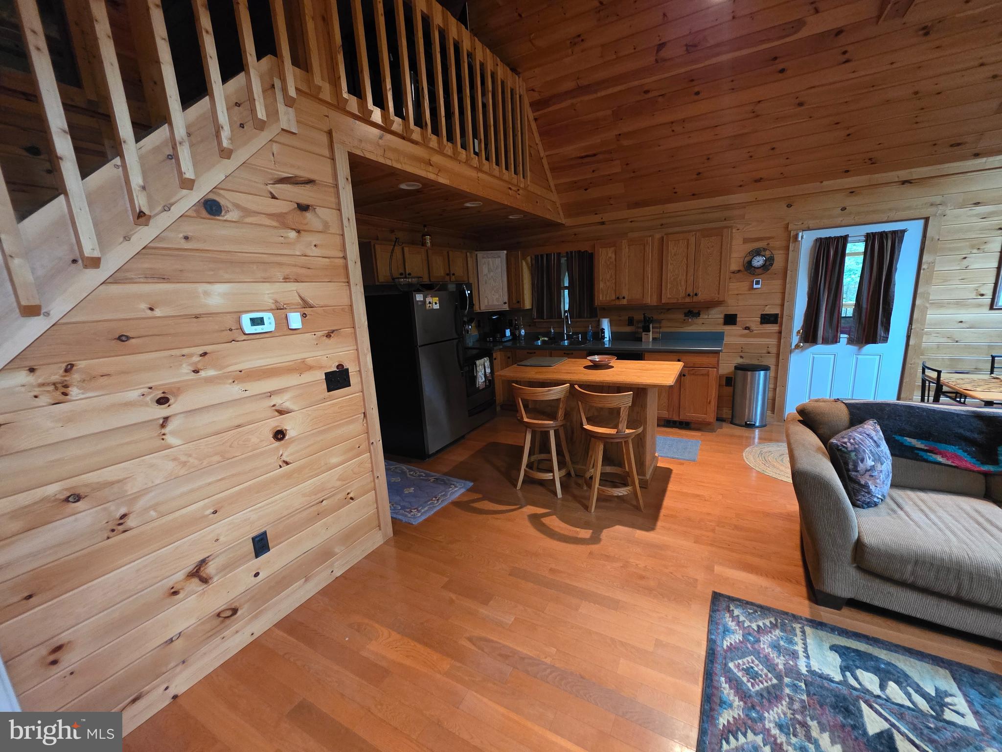 250 Flat Ridge Road Great Cacapon, WV 25422 - Photo 2 of 6