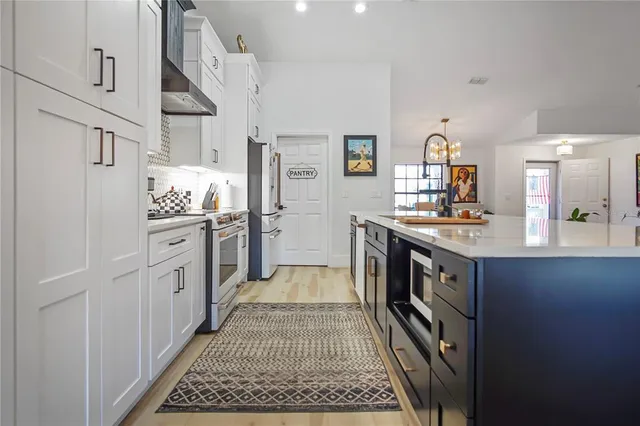 $3,595 | 1850 South Lake Reedy Boulevard, Frostproof, FL 33843