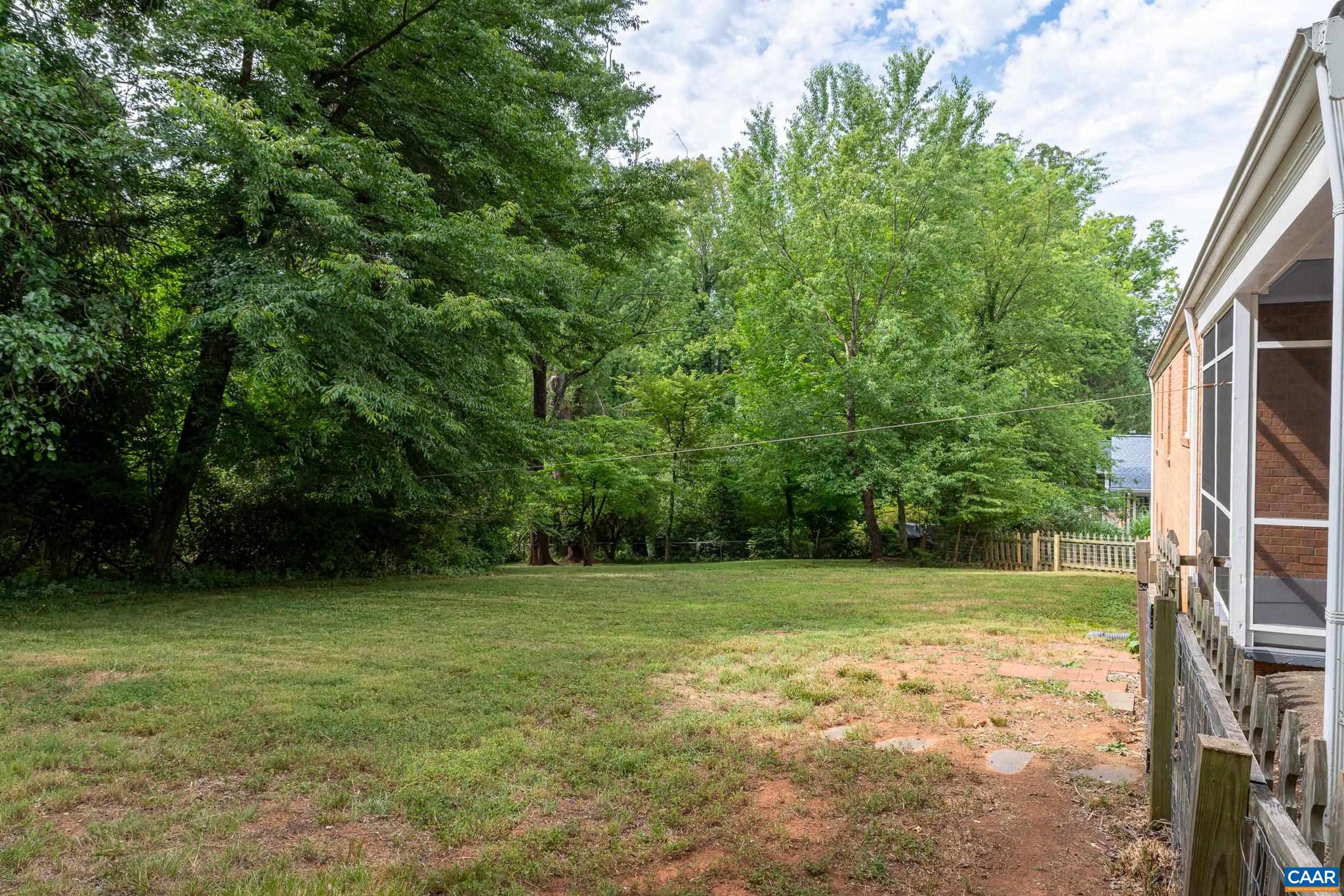 1636 Meadowbrook Heights Road Charlottesville, VA 22901 - Photo 7 of 57
