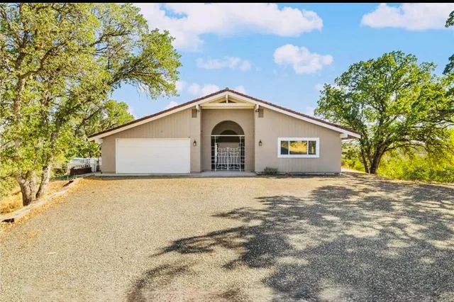 $499,900 | 17825 Clearwater Drive, Red Bluff, CA 96080